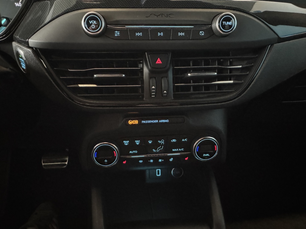 Ford Focus Wagon 1.0 EcoBoost Titanium Business AUTOMAAT 44004868-24.jpg | Autoservice Evers